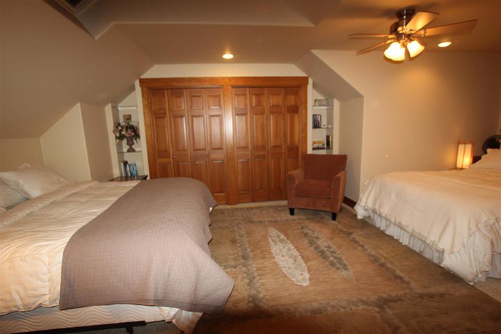 Bedroom 4, Upper Left